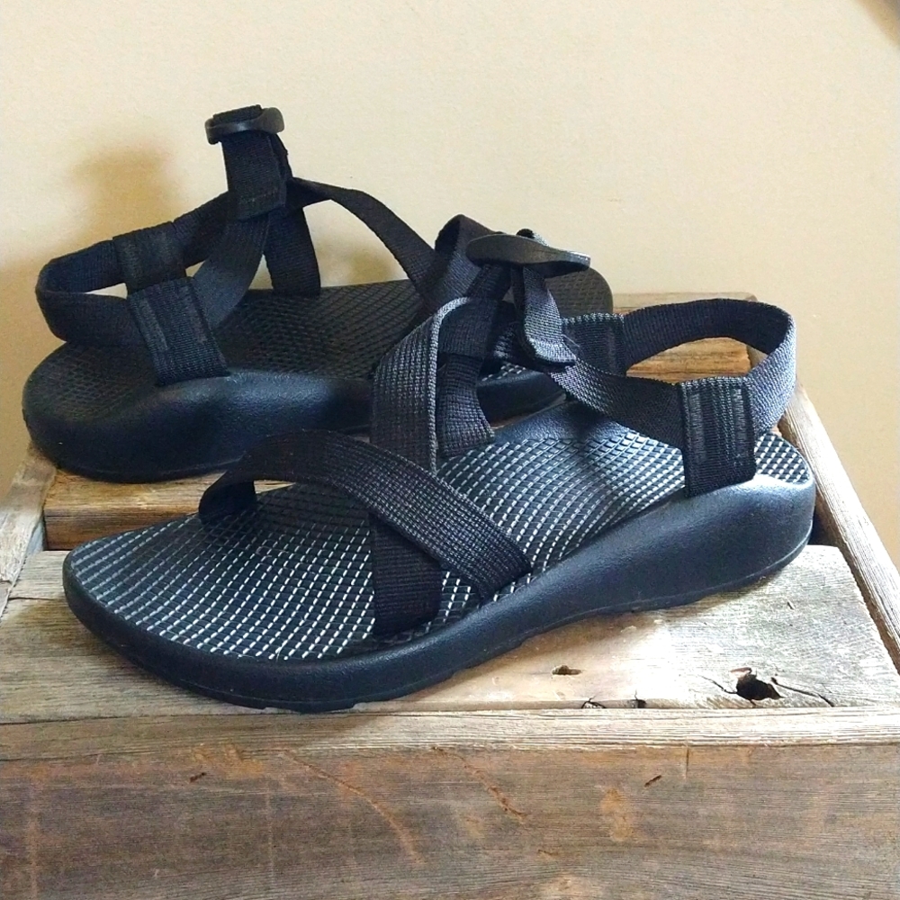 Chaco Z Vibram Sole Black Women' Sport Sandal Size 8